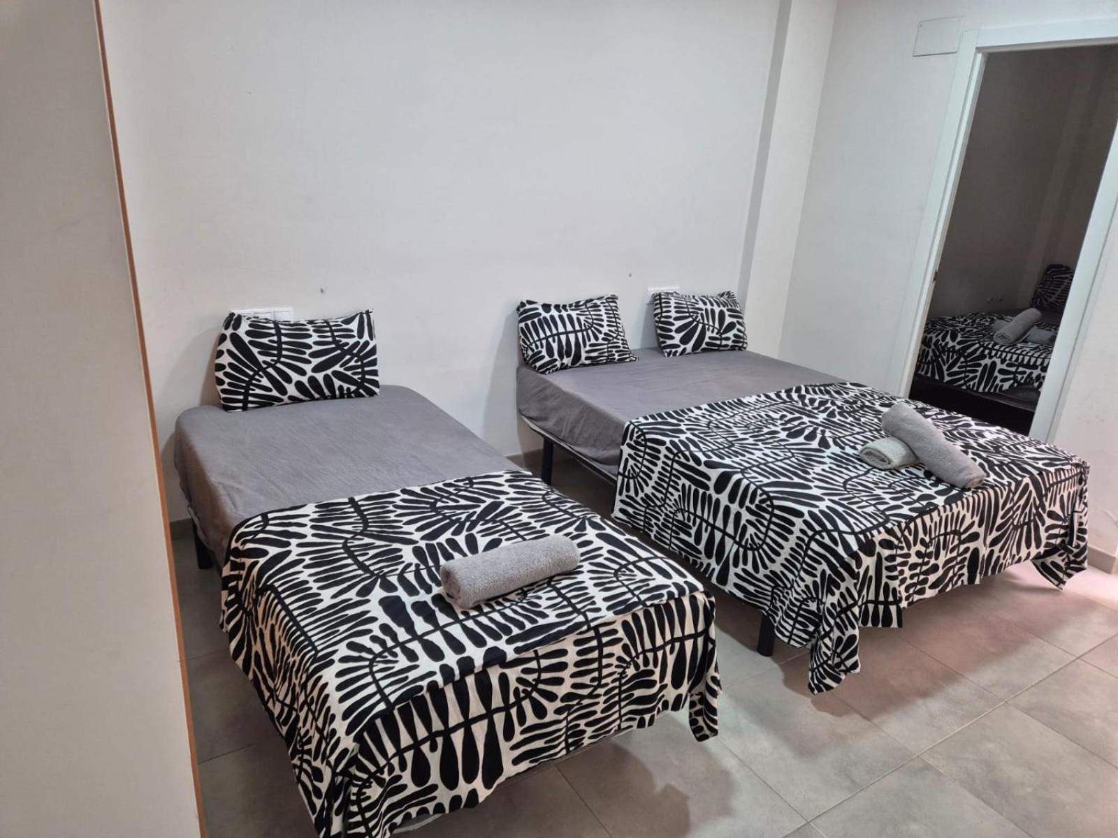 Centrum 4 Alicante Zewnętrze zdjęcie