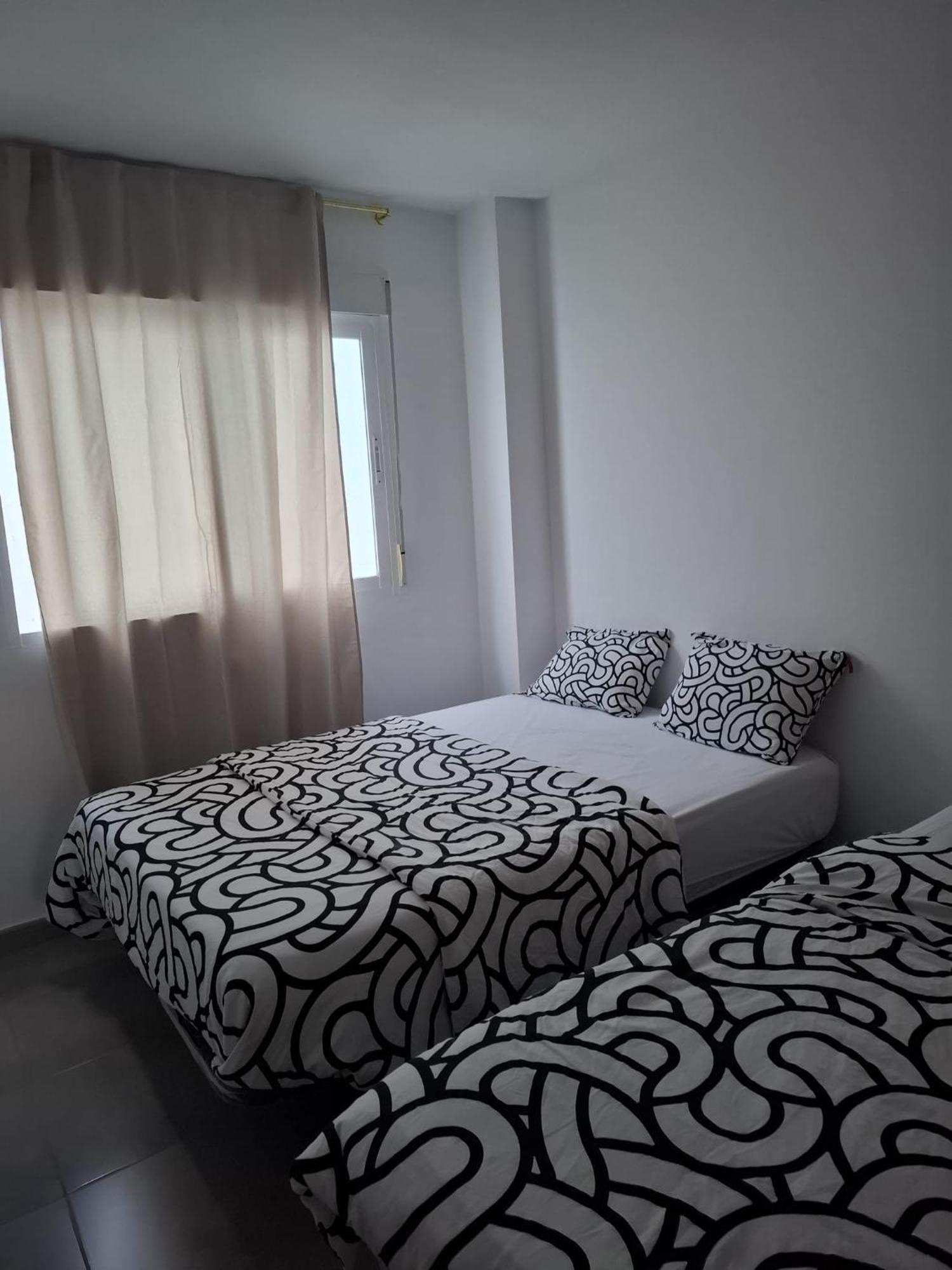 Centrum 4 Alicante Zewnętrze zdjęcie
