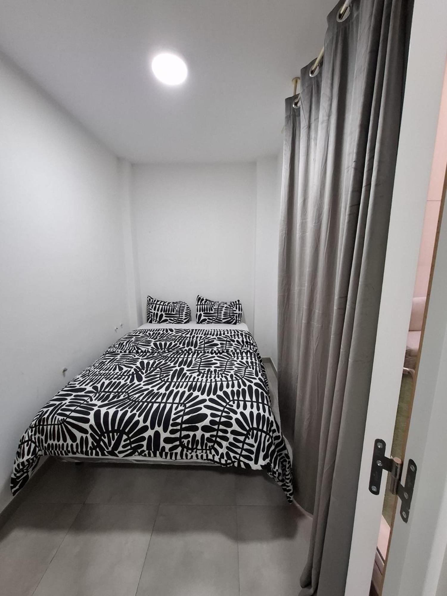 Centrum 4 Alicante Zewnętrze zdjęcie