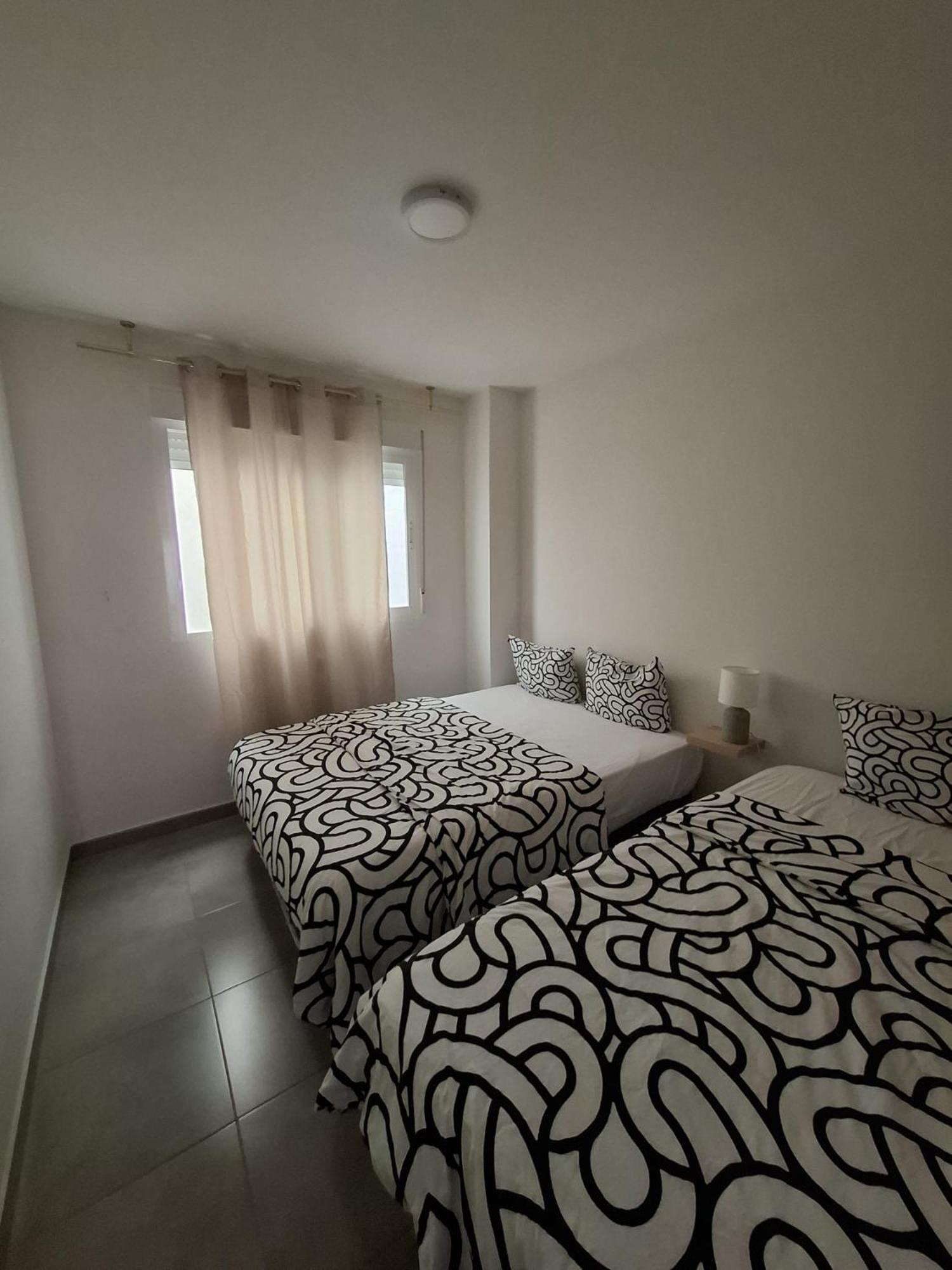 Centrum 4 Alicante Zewnętrze zdjęcie